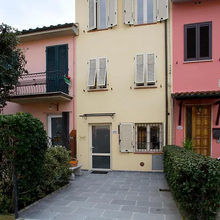 Casa Puccini, Charme Toscano * Lucca